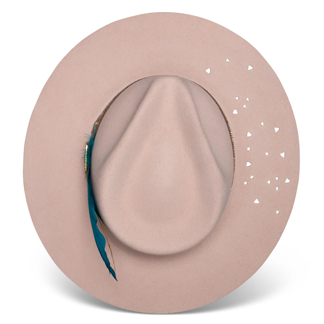 Charlie 1 Horse x Lainey Wilson Hillbilly Hippie Hat