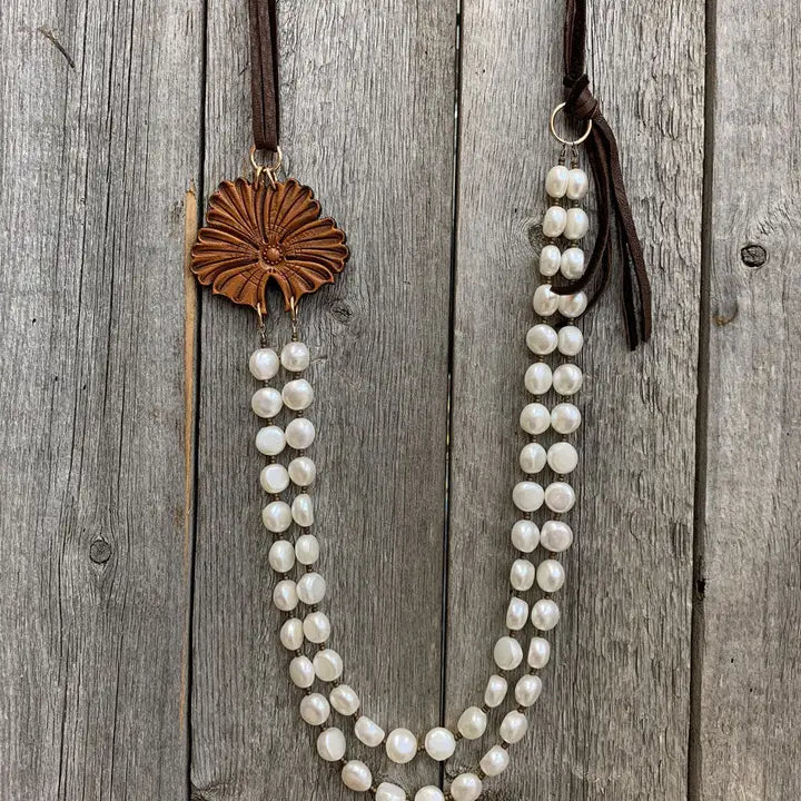 J FORKS PEARLS & SHERIDAN FLOWER NECKLACE